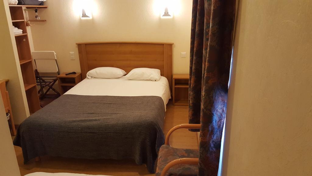 Hotel Le Passiflore Saint-Pol-de-Léon Eksteriør billede